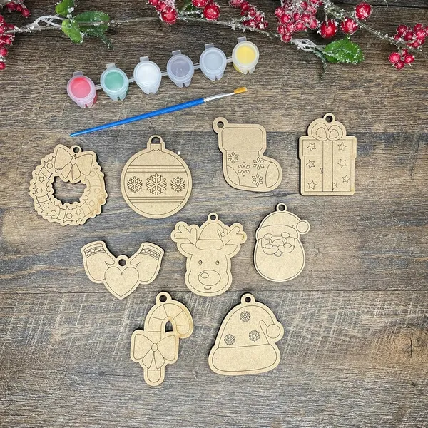 Beige_Wooden_Christmas_Ornaments_Kids