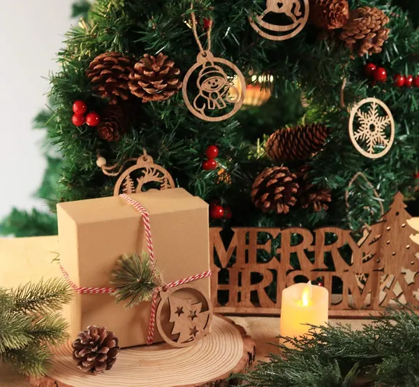 Beige_Christmas_Wood_Ornaments_Round_Wooden_Slices_Cutout_General