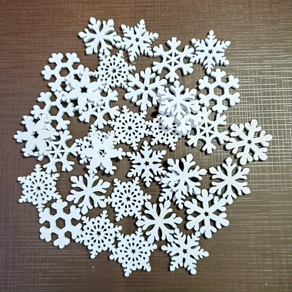 White_White_Felt_Snowflake_Decorations_Diy_And_Craft