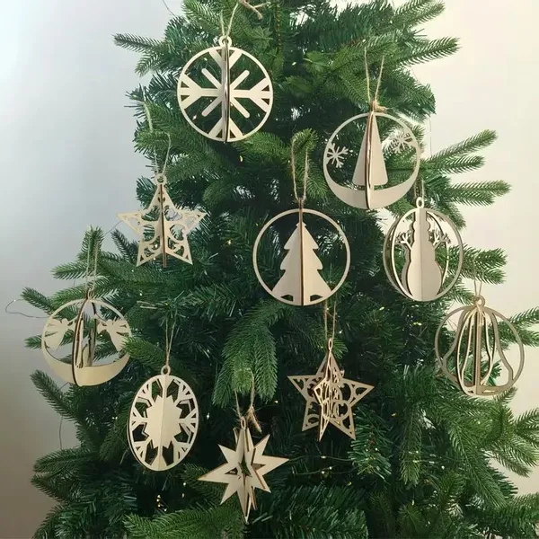 Beige_Wooden_D_Hollow_Out_Christmas_Ornaments_General