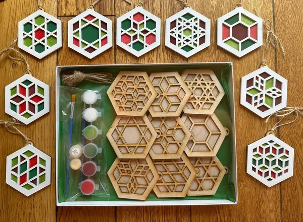 Beige_Diy_Wooden_Hexagonal_Ornaments_Painting_Kit_Kids