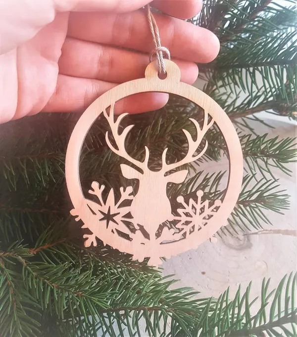 Beige_Wooden_Christmas_Ornaments_Deer_Snowflake_Unfinished_Hanging_Baubles_Diy_And_Craft