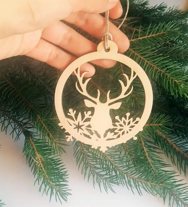 Beige_Wooden_Christmas_Ornaments_Deer_Snowflake_Unfinished_Hanging_Baubles_Diy_And_Craft