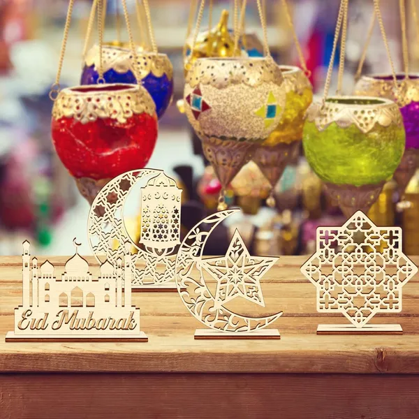 Beige_Ramadan_Eid_Mubarak_Table_Decoration_Signs_Wooden_Moon_Star_Ramadan_Table_Centerpiece_Sign_Festival