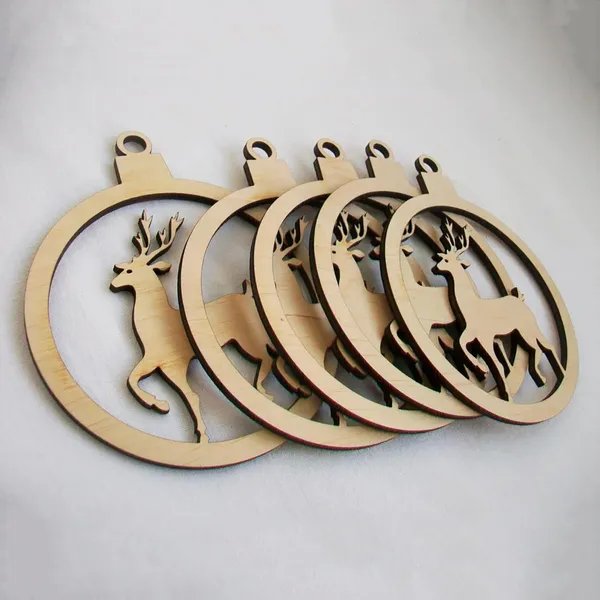 Beige_Wooden_Deer_Christmas_Ornaments_Home_Decor
