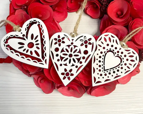Beige_Ornaments_Folk_Heart_Ornaments_General