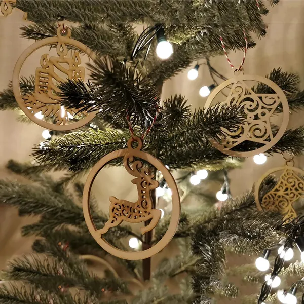 Beige_Rustic_Wooden_Christmas_Baubles_Diy_And_Craft