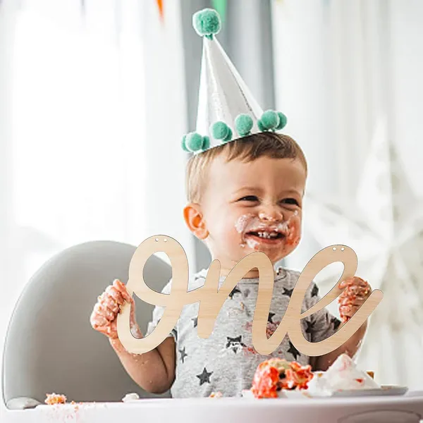 Beige_Wooden_One_Banner_Baby