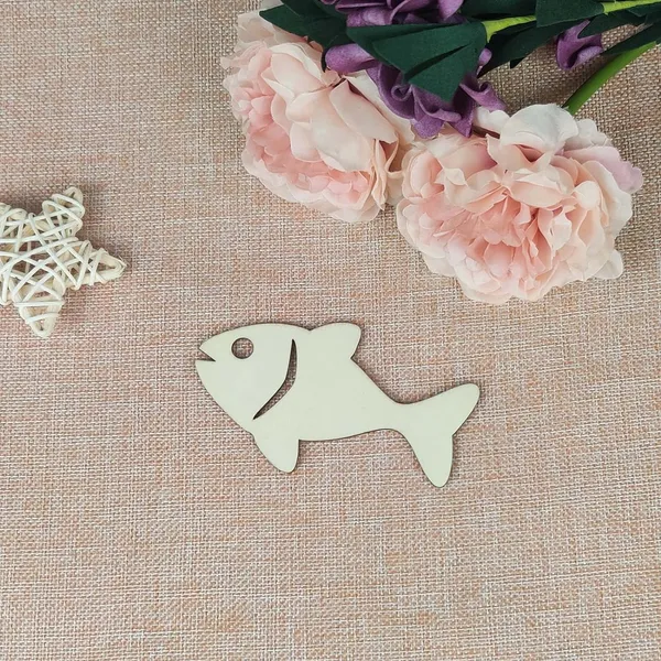 Beige_Wooden_Fish_Diy_Crafts_Cutouts_Wooden_Sea_Animals_Unfinished_Wood_Ornaments_Gift_Tags_Diy_And_Craft