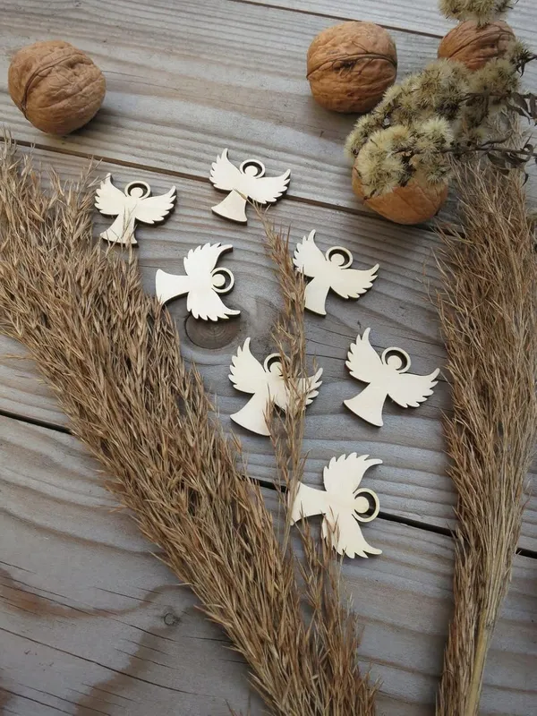 Beige_Wooden_Crafts_To_Paint_Christmas_Tree_Hanging_Ornaments_Unfinished_Wood_Cutouts_Christmas_Decoration_Diy_Crafts_Wooden_Angel_Cutouts_Diy_And_Craft