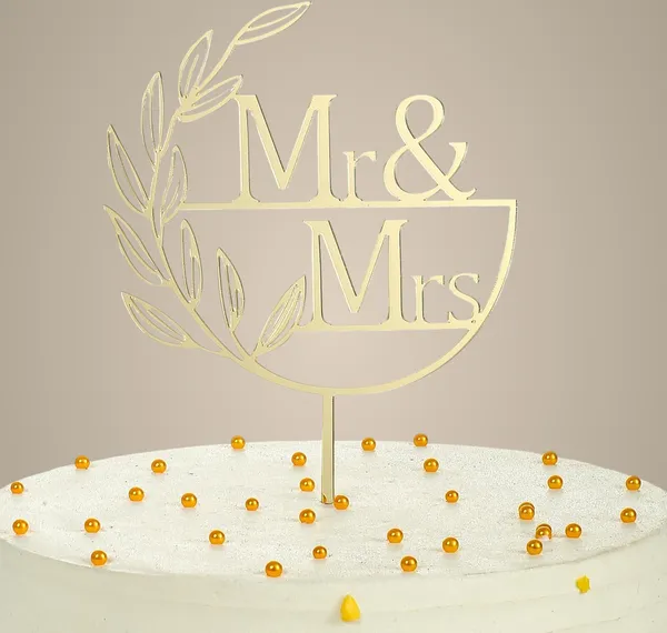 Beige_Mr_And_Mrs_Cake_Topper_Wedding