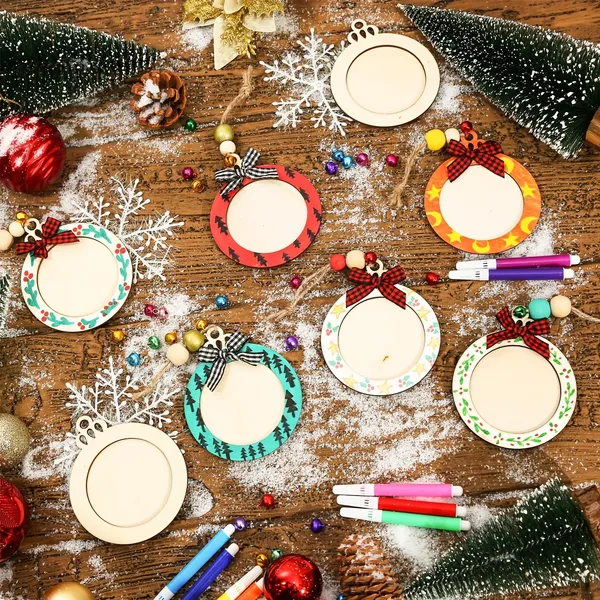 Beige_Wooden_Christmas_Photo_Frame_Ornamentsdiy_Hanging_Picture_Frame_Diy_And_Craft