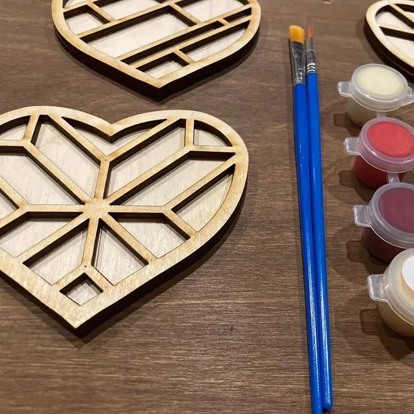 Beige_Wooden_Valentine_S_Gift_Craft_Painting_Kit_Kids