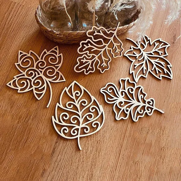Beige_Wooden_Autumn_Leaves_Coasters_Hanging_Decor_Diy_And_Craft