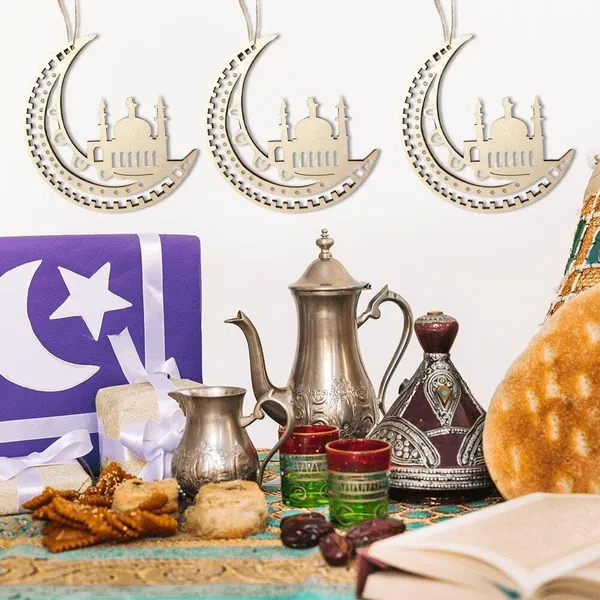Beige_Eid_Mubarak_Ornament_Hollow_Wooden_Pendant_Ramadan_Hanging_Ornament_Moon_Mosque_Shape_Ornament_Festival