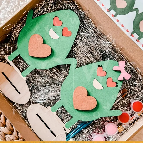 Beige_Wooden_Couple_Heart_Cutout_Valentine_Diy_Craft_Kit_Kids