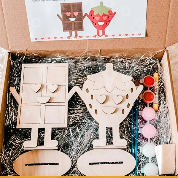 Beige_Wooden_Valentine_Chocolate_Cutout_Diy_Kit_Kids