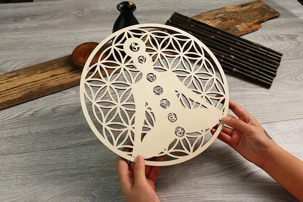 Beige_Wooden_Wall_Decor_Wooden_Crystal_Grid_Wall_Sculpture_Home_Decor