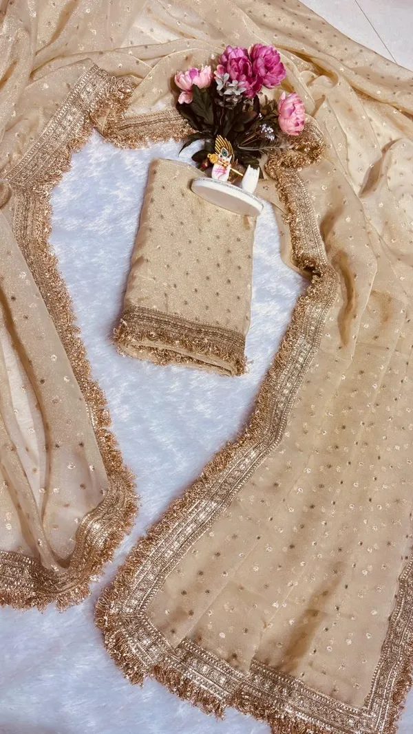 Premium_Nc_Moss_Saree_With_Heavy_Designer_Embroidery_Lace_Border_And_Blouse_Piece