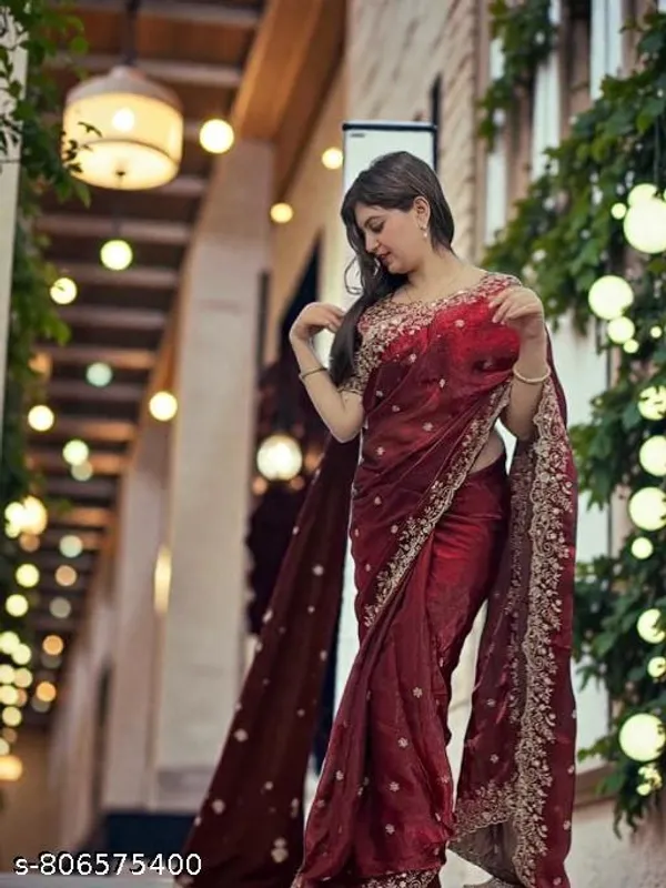 Premium_Star_Georgette_Saree_With_Heavy_Embroidery_Unstitched_Blouse_Piece