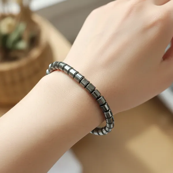 The99jewel_Unisex_Hematite_Beaded_Stretch_Bracelet_Grey