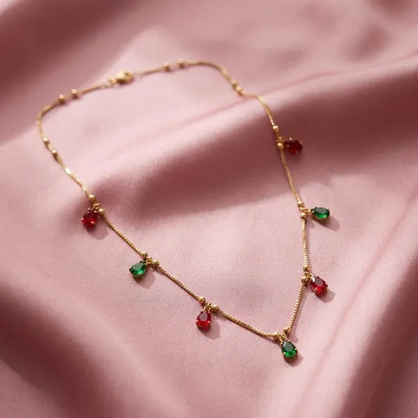 The99jewel_Minimal_Gold_Chain_Necklace_With_Crystal_Drop_Charms_Green_Red