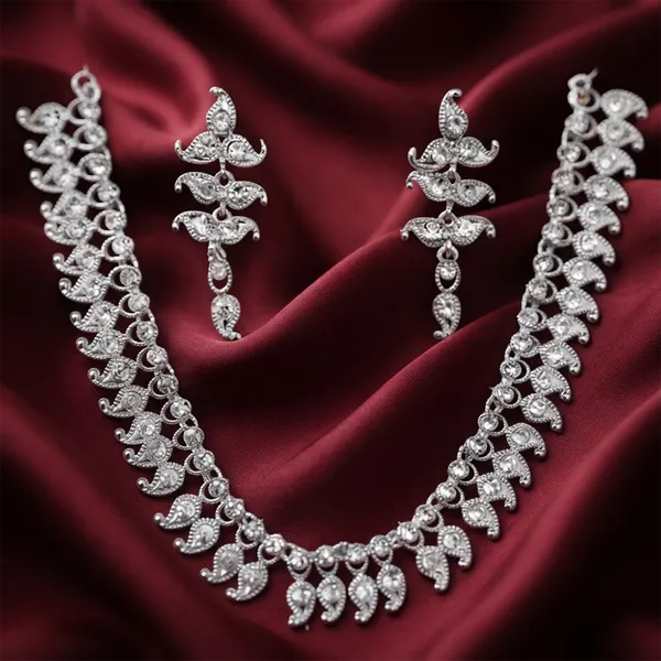 The99jewel_Radiant_Austrian_Stone_Fashion_Necklace_Set_Silver