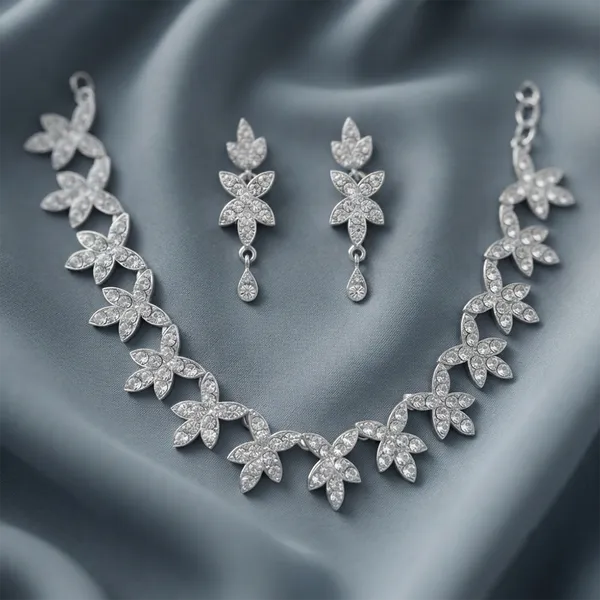 The99jewel_Radiant_Austrian_Stone_Fashion_Necklace_Set_Silver