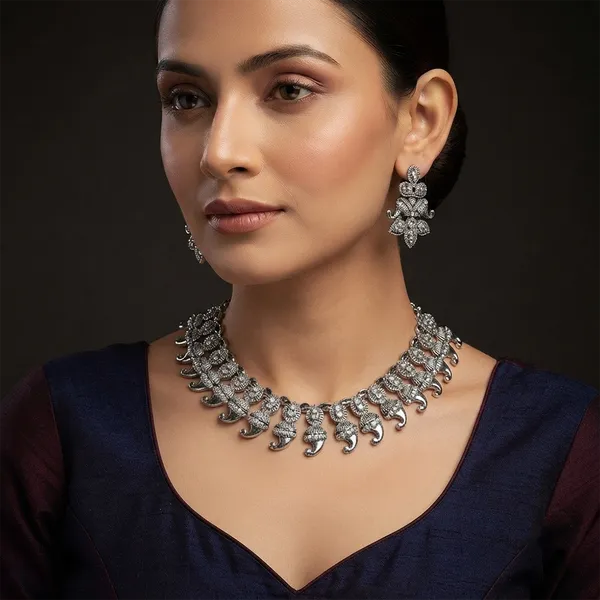 The99jewel_Sparkling_Austrian_Stone_Jewellery_Set_With_Earrings_Silver