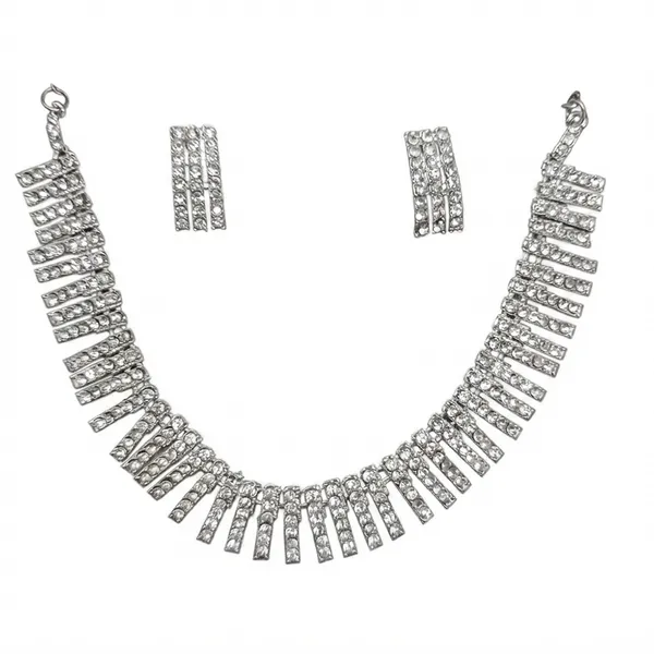 The99jewel_Sparkling_Austrian_Stone_Jewellery_Set_With_Earrings_Silver