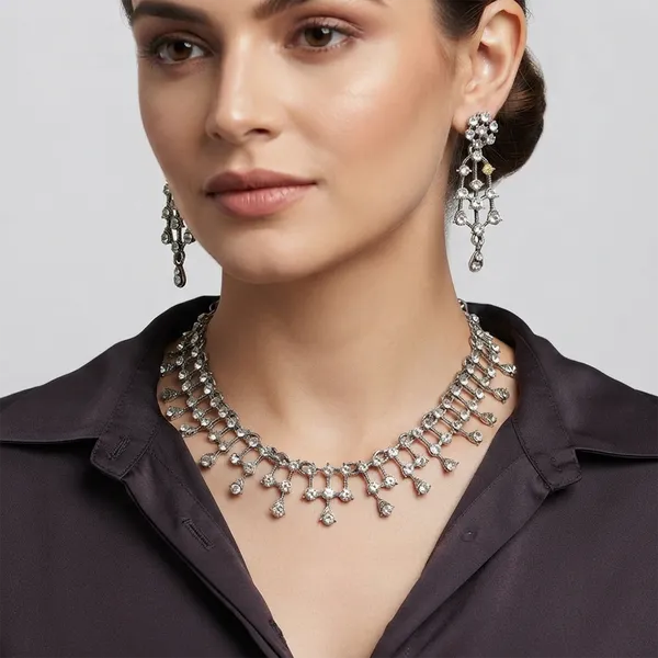 The99jewel_Sparkling_Austrian_Stone_Jewellery_Set_With_Earrings_Silver