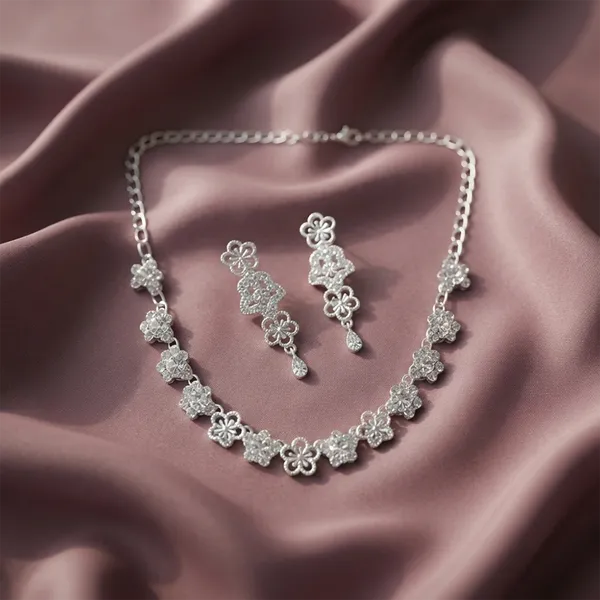 The99jewel_Luxe_Austrian_Necklace_Set_With_Earrings_Silver