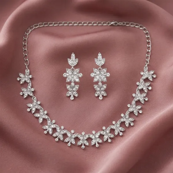 The99jewel_Dazzling_Austrian_Stone_Necklace_Set_With_Earrings_Silver