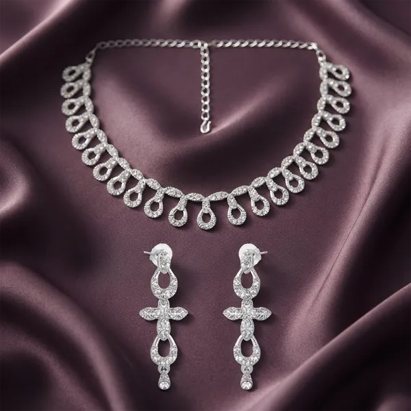 The99jewel_Dazzling_Austrian_Stone_Necklace_Set_With_Earrings_Silver