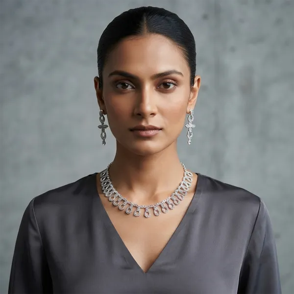 The99jewel_Dazzling_Austrian_Stone_Necklace_Set_With_Earrings_Silver
