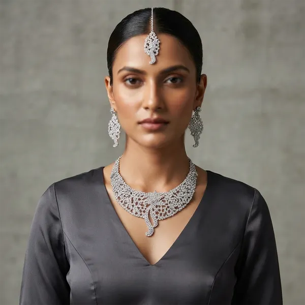 The99jewel_Sparkling_Austrian_Stone_Jewellery_Set_With_Earrings_Silver