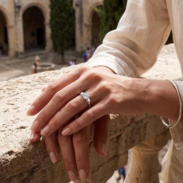 The99jewel_Silver_Plated_Cz_Solitaire_Adjustable_Ring_With_Box_Silver