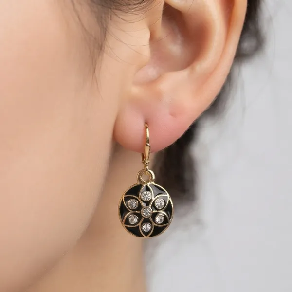The99jewel_Glamorous_Gold_Plated_Floral_Design_Hoop_Earrings_Black