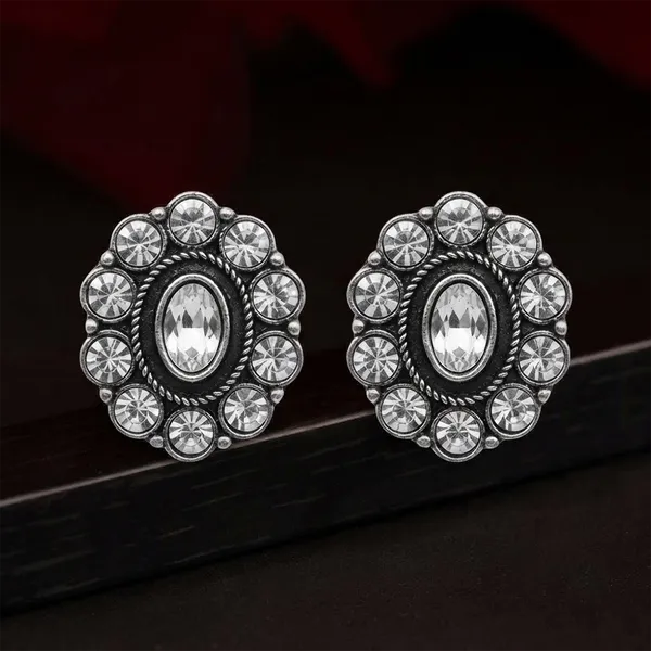 The99jewel_Silver_Plated_Austrian_Stone_Stud_Earrings_White