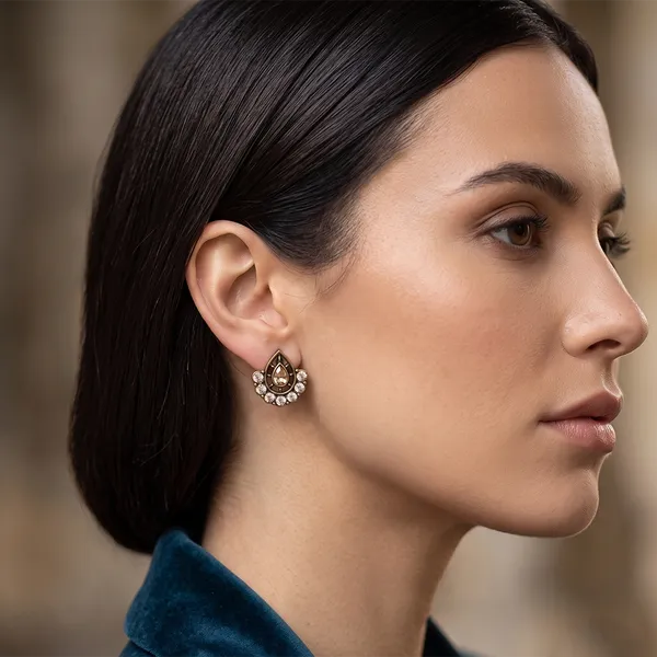 The99jewel_Antique_Gold_Plated_Crystal_Stud_Earrings_Gold