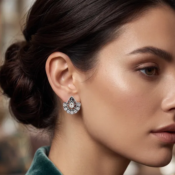 The99jewel_Silver_Plated_Austrian_Stone_Stud_Earrings_White