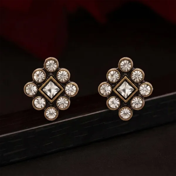 The99jewel_Antique_Gold_Plated_Crystal_Stud_Earrings_Gold