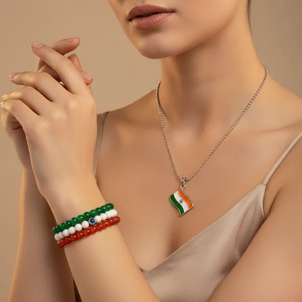Jewelmaze_Tricolor_Tiranga_Indian_Flag_Bracelets_Pendant_Combo_Multi