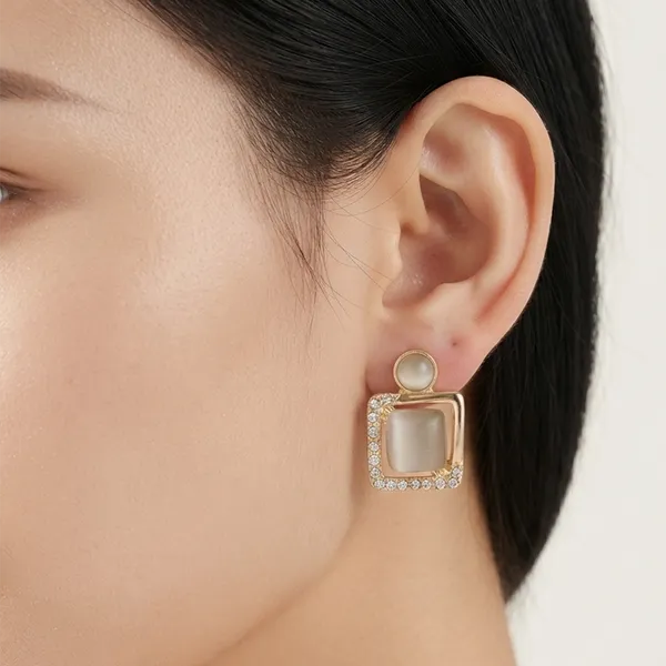 The99jewel_Exclusive_Gold_Plated_Crystal_Stone_Elegant_Earrings_Gold