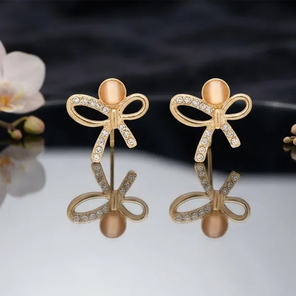 The99jewel_Exclusive_Gold_Plated_Crystal_Stone_Elegant_Earrings_Gold