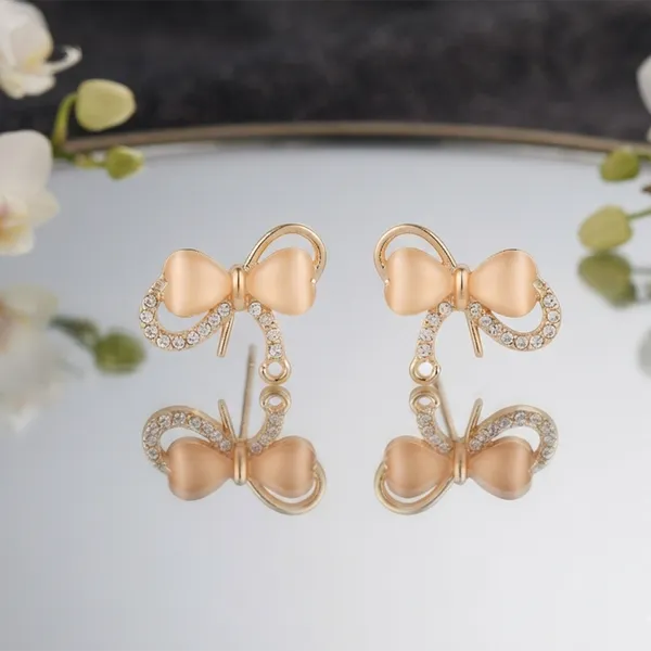 The99jewel_Exclusive_Gold_Plated_Crystal_Stone_Elegant_Earrings_Gold