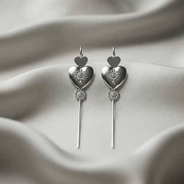 The99jewel_Oxidised_Plated_Heart_Shape_Ear_Cuff_Oxidised