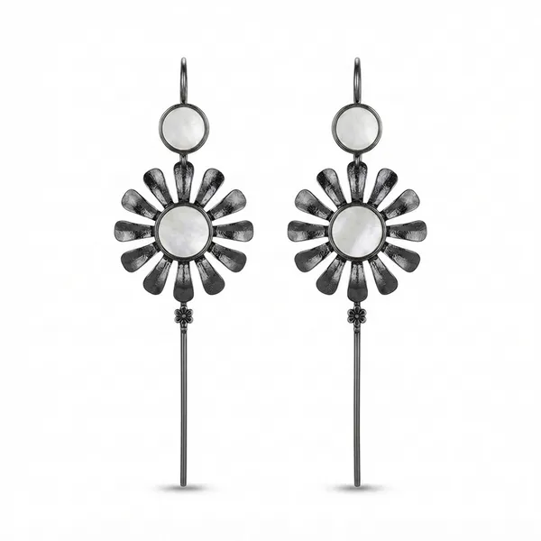 The99jewel_Black_Plated_Floral_Ear_Cuff_Black
