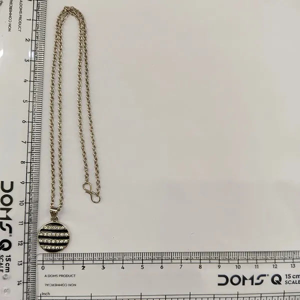 The99jewel_Fashion_Silver_Plated_Austrian_Stone_Round_Shape_Chain_Pendant_Black