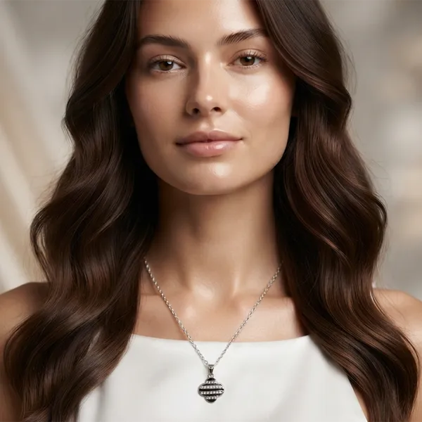 The99jewel_Fashion_Silver_Plated_Austrian_Stone_Clover_Shape_Chain_Pendant_Black